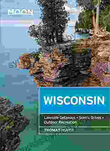 Moon Michigan: Lakeside Getaways Scenic Drives Outdoor Recreation (Travel Guide)